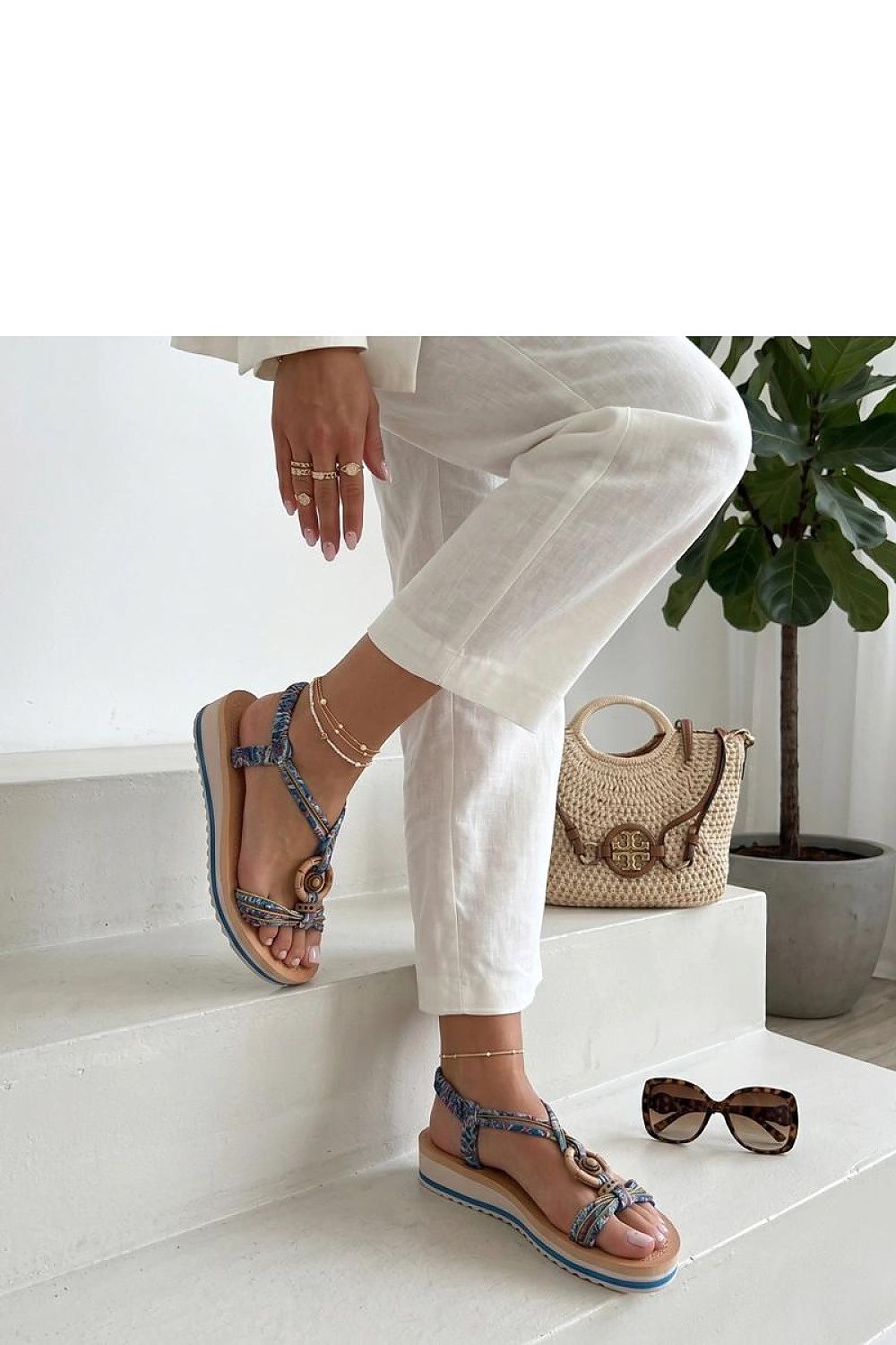 Buskin model 228190 Solea