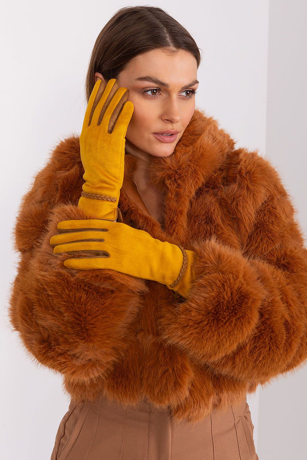  Pirštinės model 189535 Wool Fashion Italia 