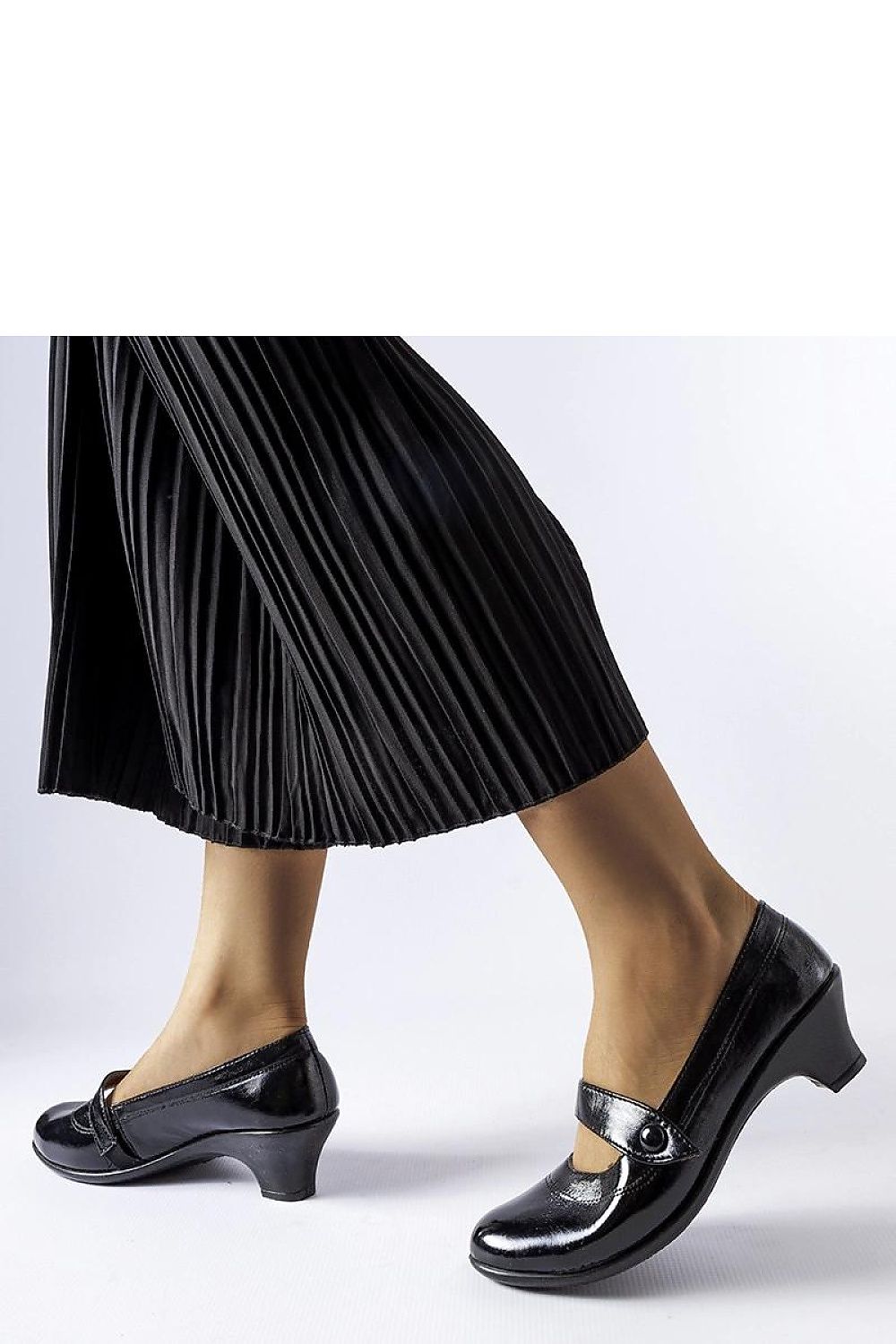  Batai blokiniu kulnu model 204768 Solea 