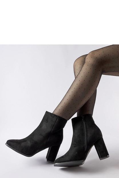  Batai su kulnu model 205098 Solea 