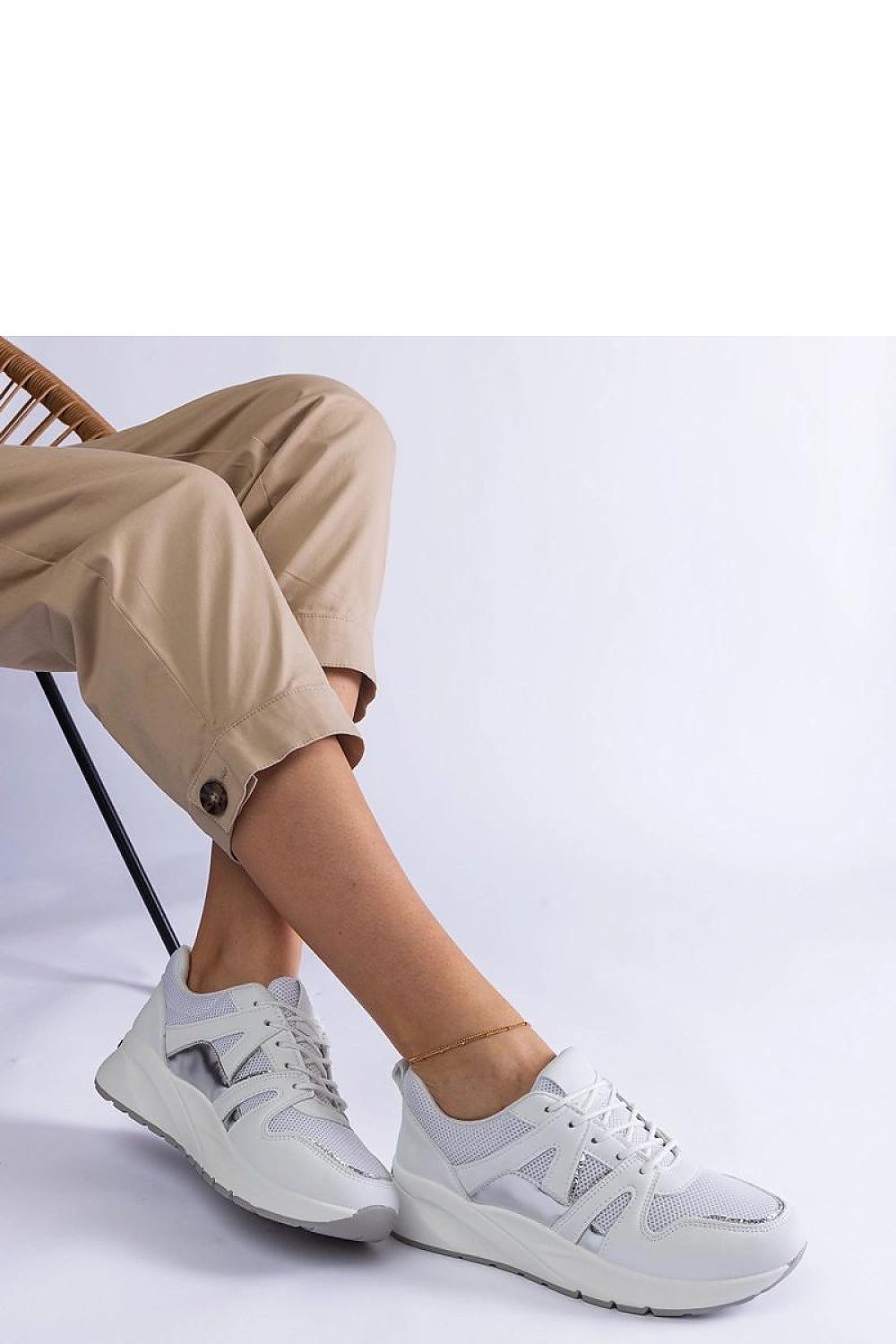  Sportinė avalynė model 207121 Solea 