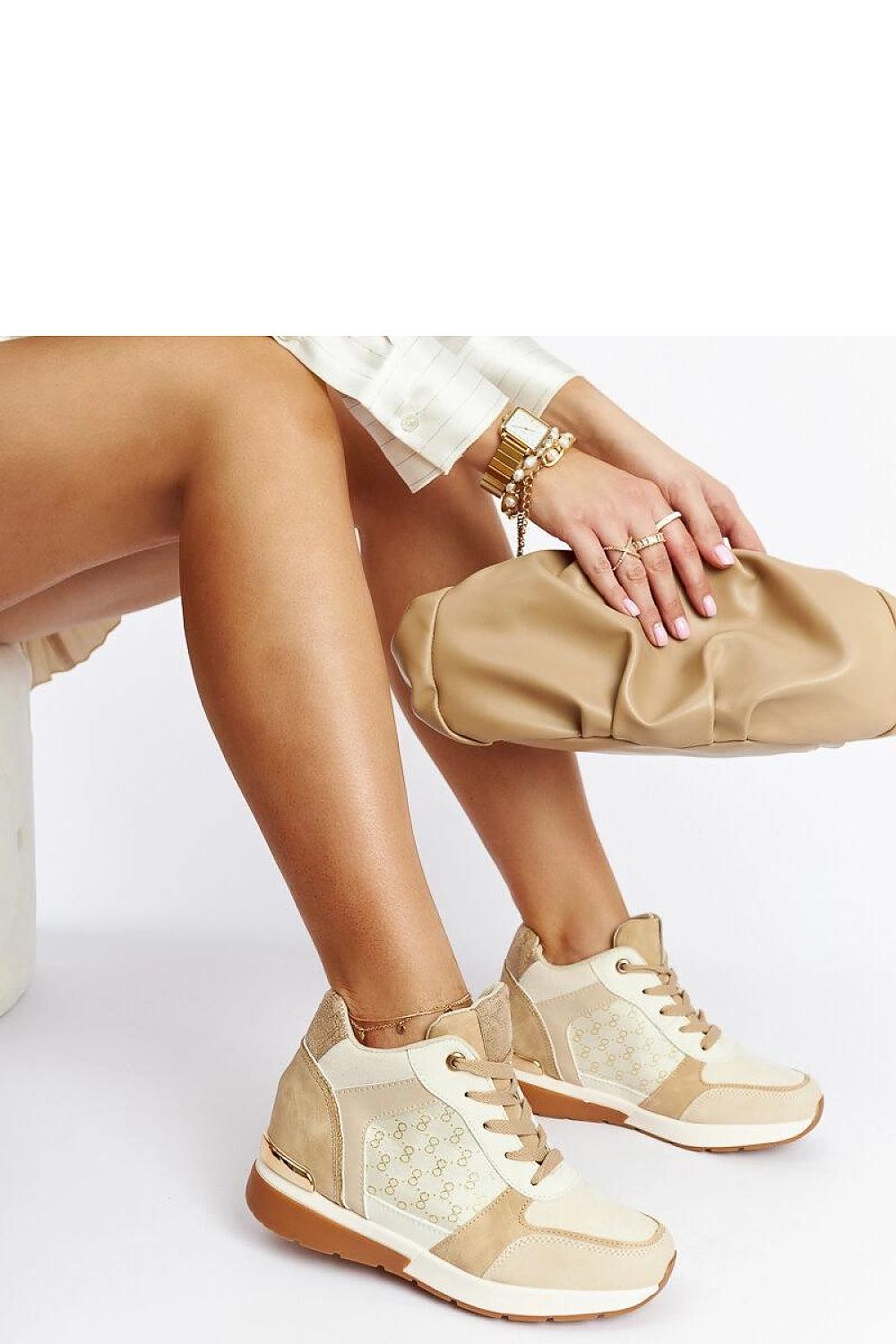  Sportiniai batai ant pakulnės model 207555 Solea 