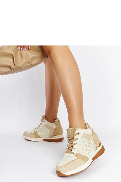  Sportiniai batai ant pakulnės model 207555 Solea 