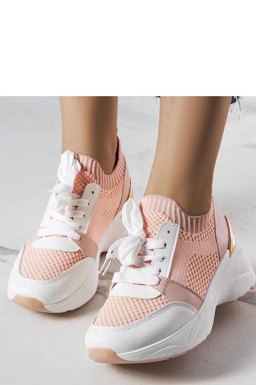  Sportiniai batai ant pakulnės model 207992 Solea 