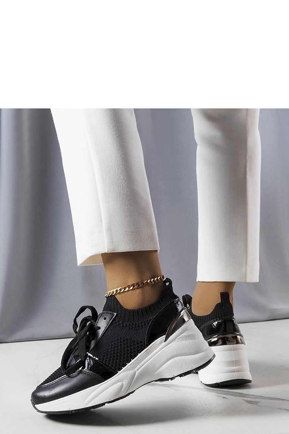  Sportiniai batai ant pakulnės model 207993 Solea 