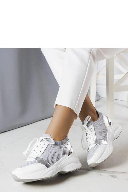  Sportiniai batai ant pakulnės model 207995 Solea 