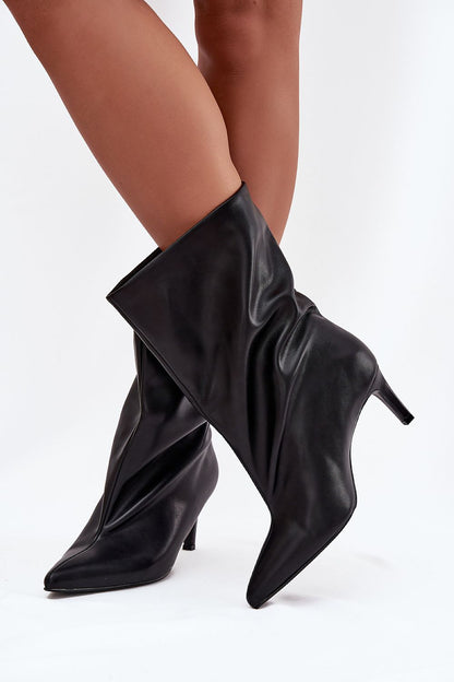  Batai su kulnu model 216964 Step in style 
