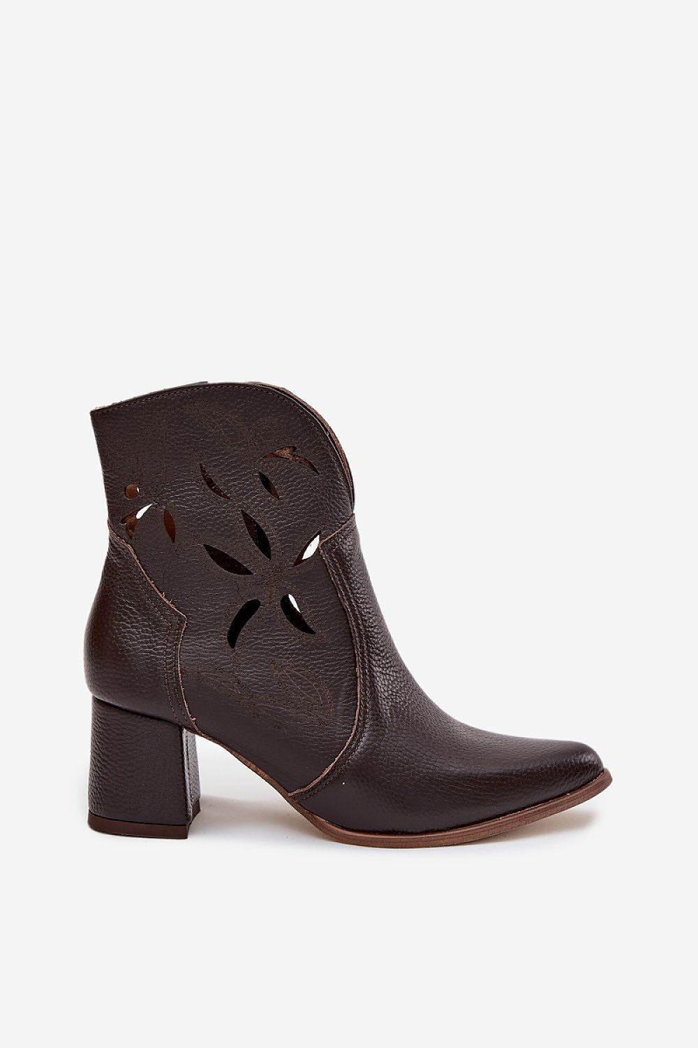  Batai su kulnu model 219130 Step in style 