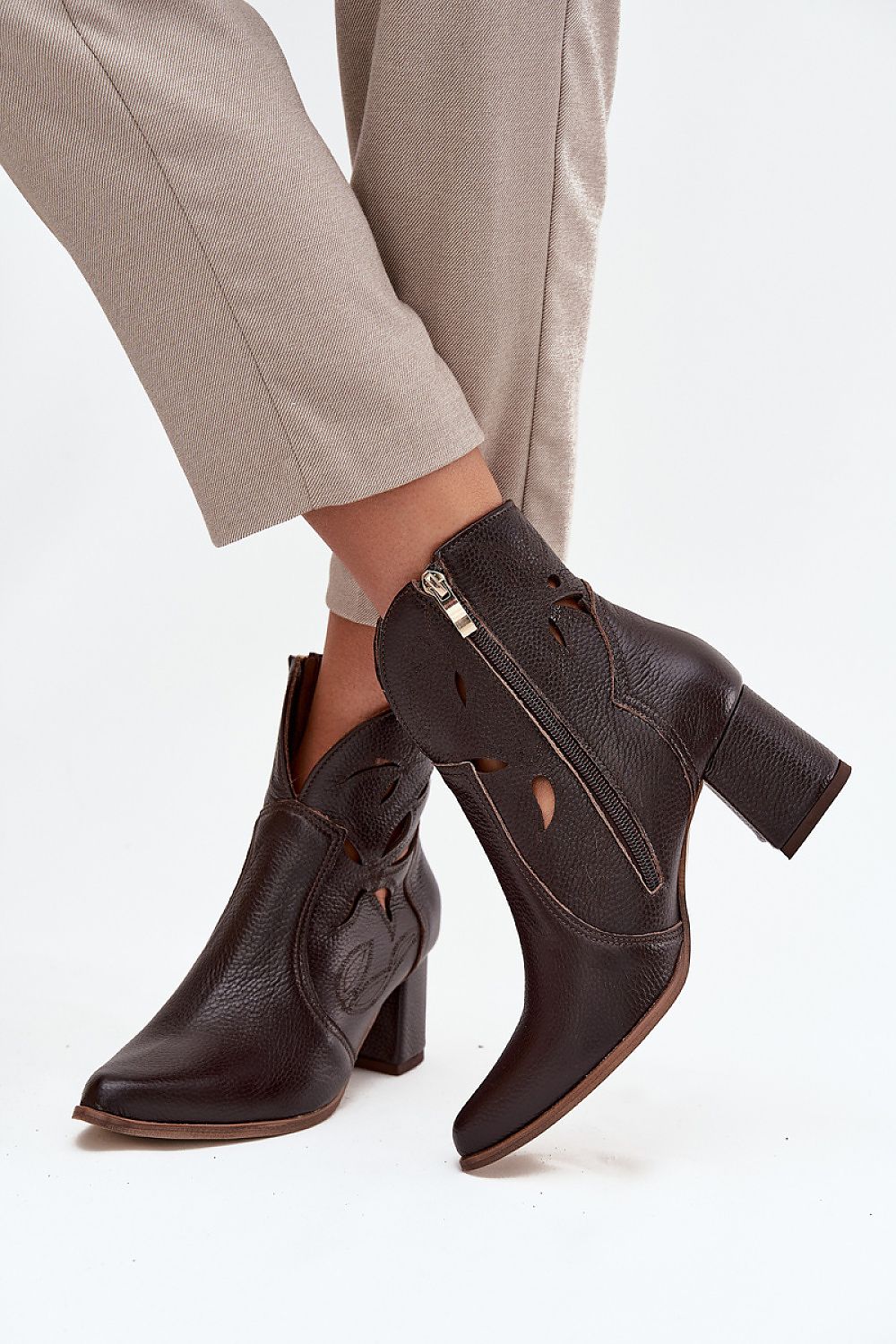  Batai su kulnu model 219130 Step in style 