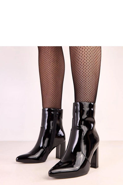  Batai su kulnu model 220251 Solea 