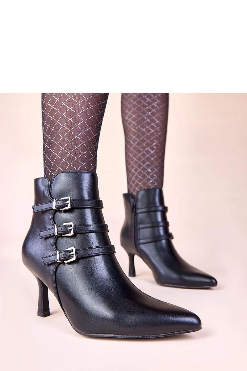  Batai su kulnu model 221015 Solea 