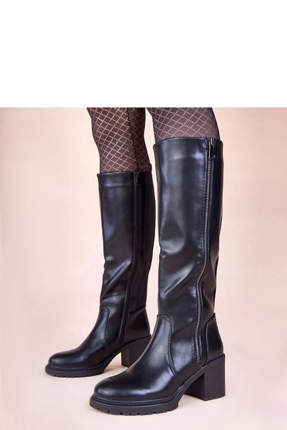  Batai su kulnu model 221029 Solea 
