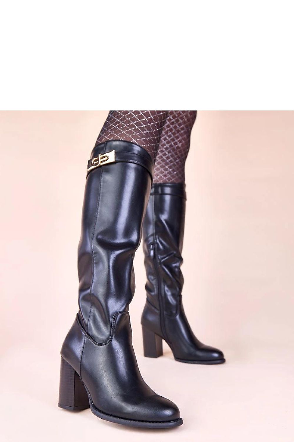  Batai su kulnu model 221036 Solea 