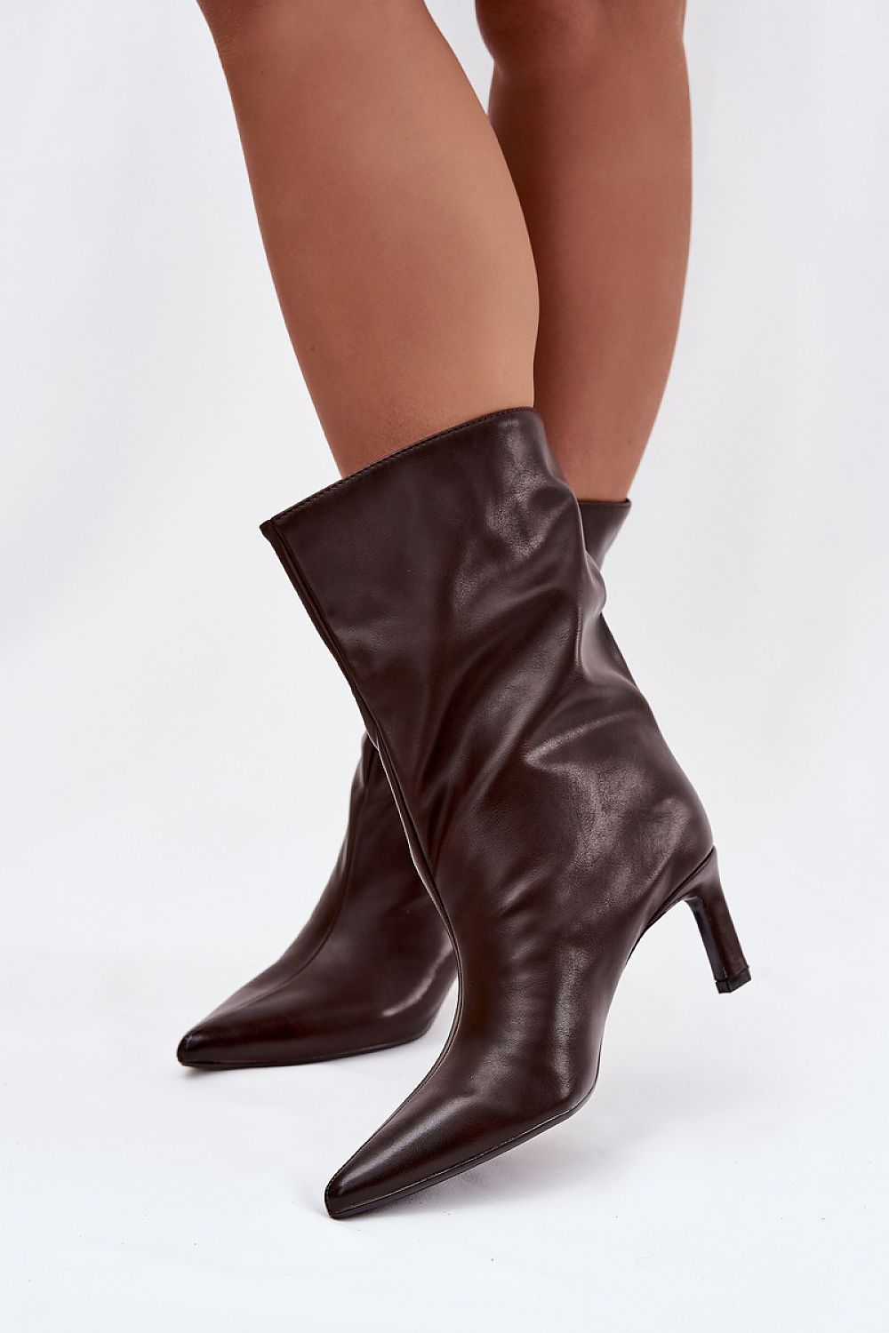  Batai su kulnu model 221519 Step in style 