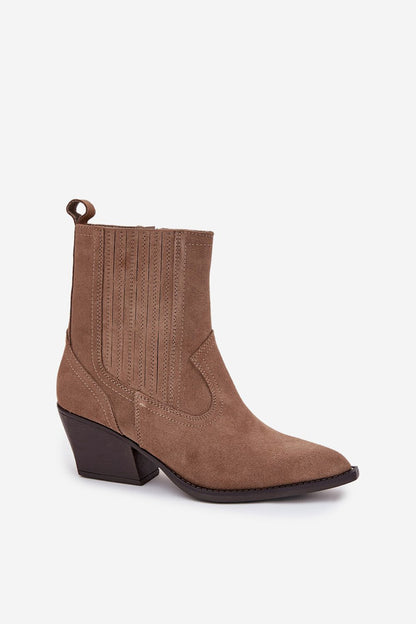  Batai su kulnu model 222510 Step in style 