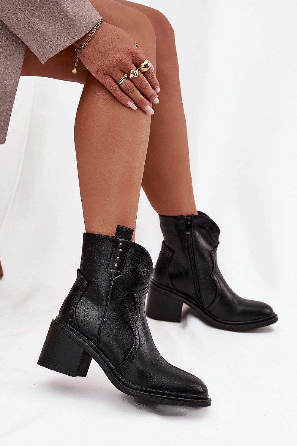 Batai su kulnu model 222722 Step in style 