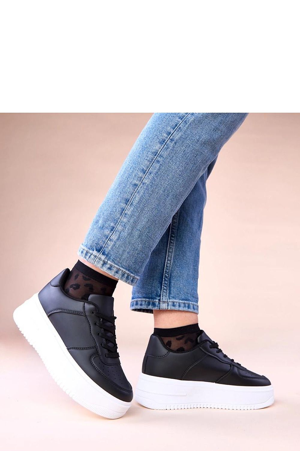  Sportiniai bateliai ant platformos model 223145 Solea 