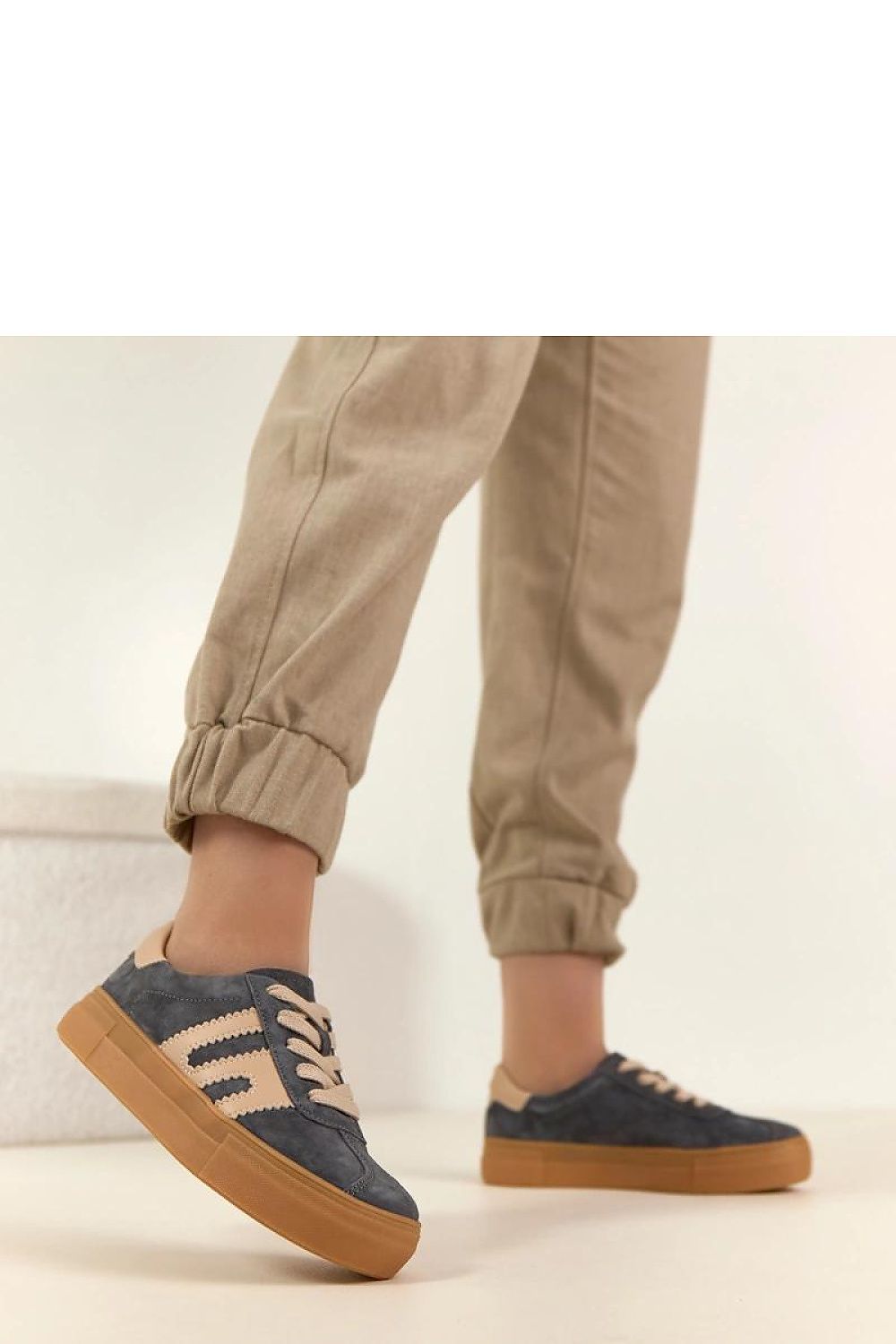  Sportiniai bateliai ant platformos model 224963 Solea 
