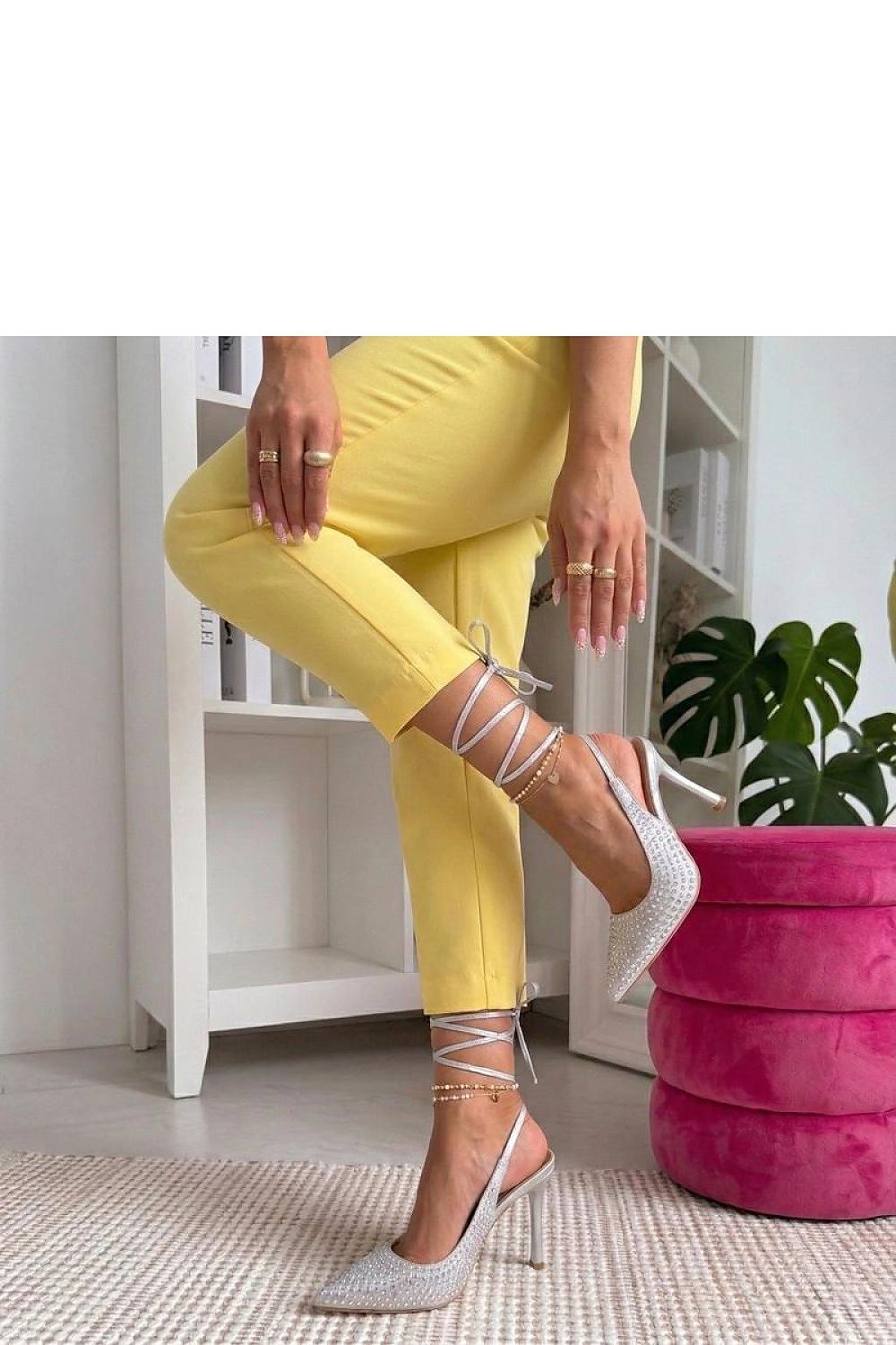  Aukštakulniai su dirželiais model 227287 Solea 