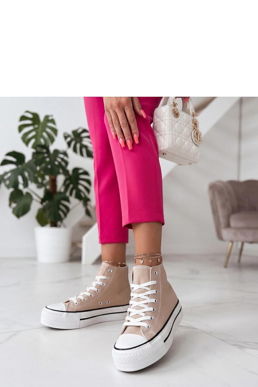  Platforminės sportbačiai model 230467 Solea 