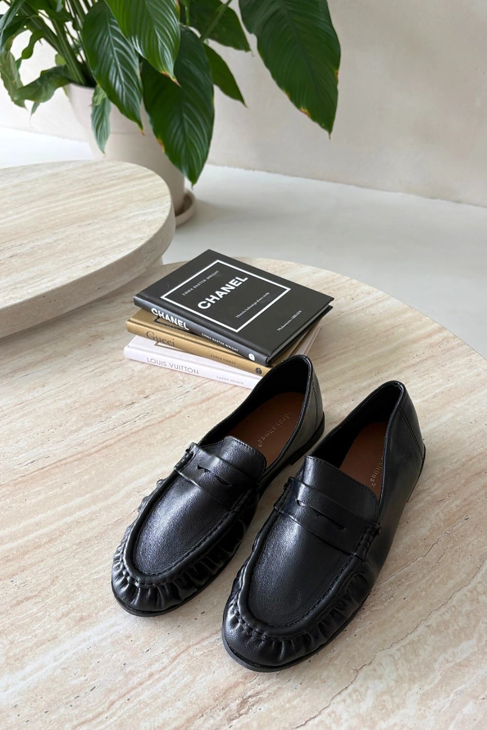  Mockasinai model 230603 Step in style 
