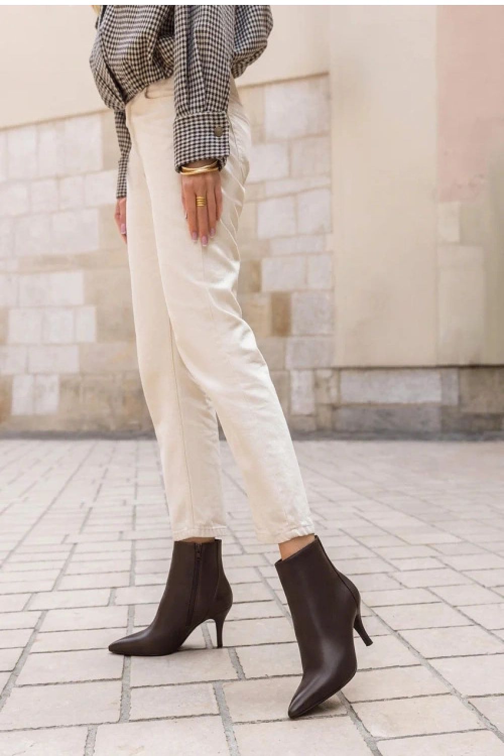  Batai su kulnu model 230929 Step in style 