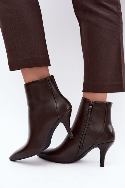  Batai su kulnu model 230929 Step in style 
