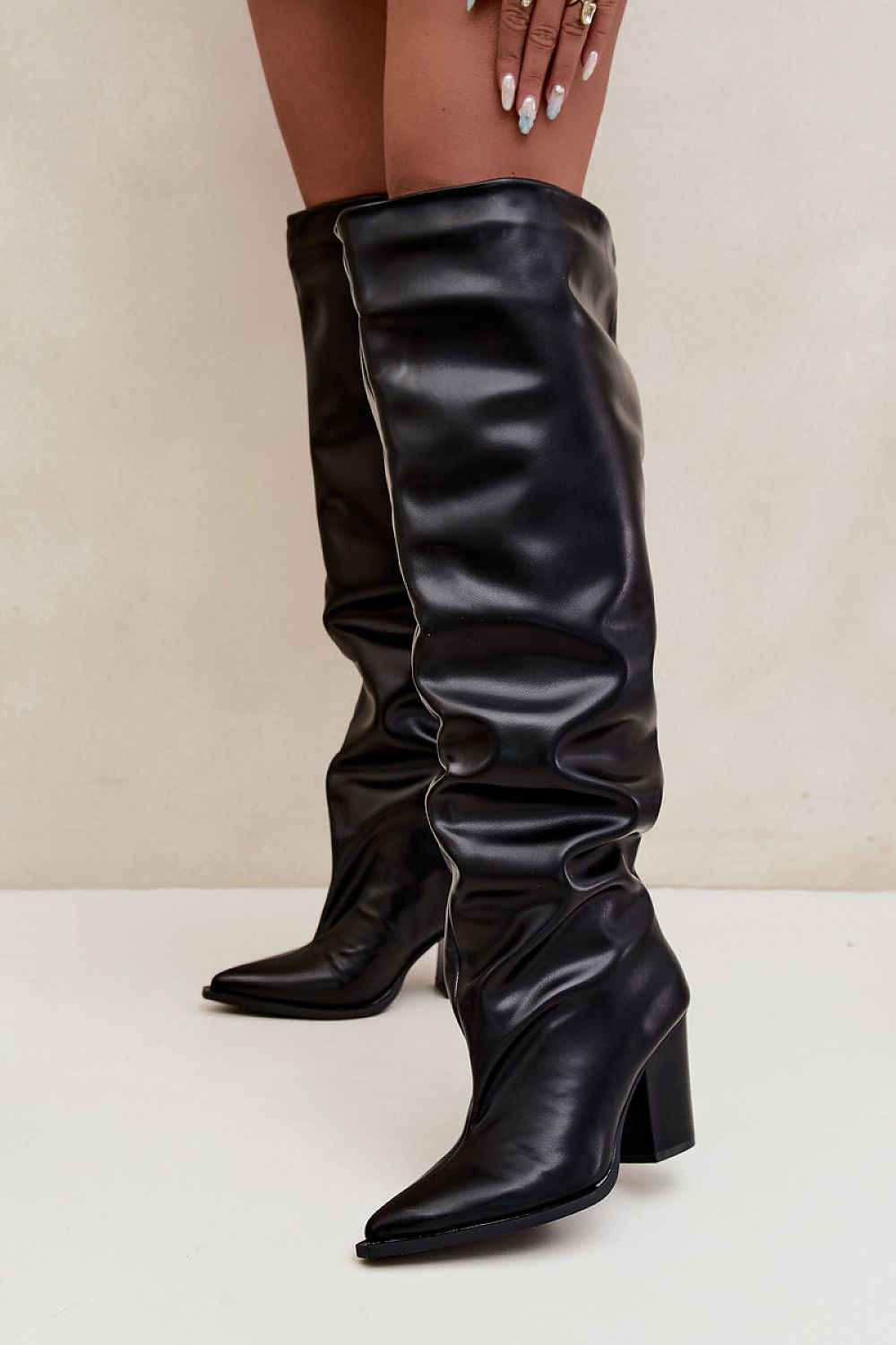  Batai su kulnu model 230946 Step in style 