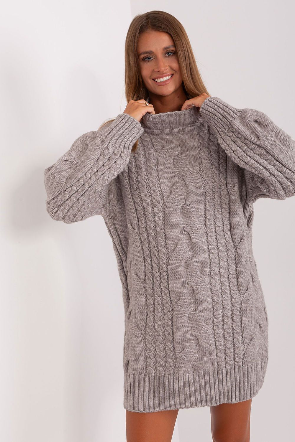  Ilgas megztinis model 185737 Wool Fashion Italia 
