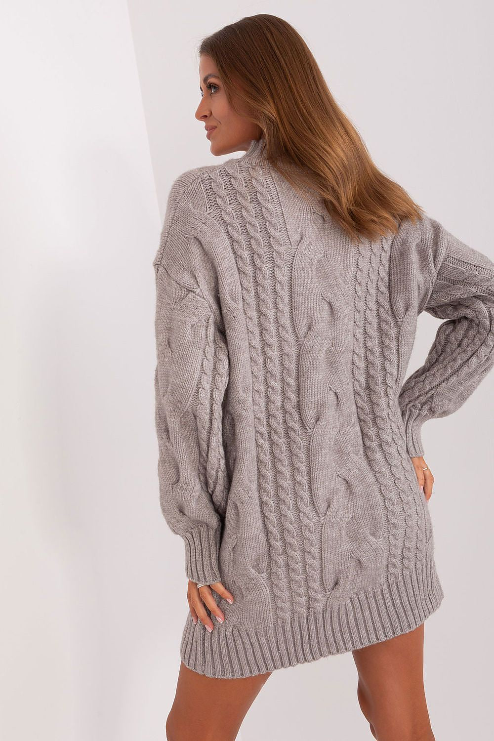  Ilgas megztinis model 185737 Wool Fashion Italia 